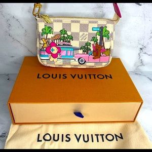 New Louis Vuitton Christmas Edition Mini Pochette